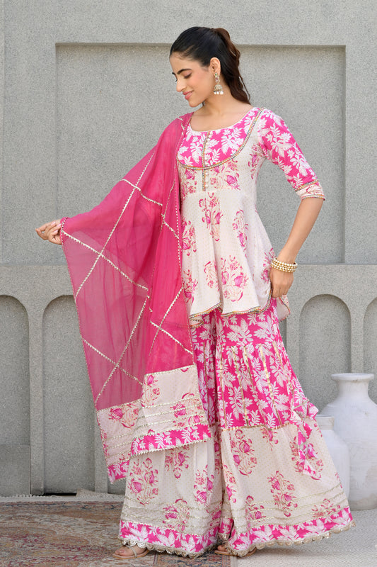 Gulnaar Gharara Set